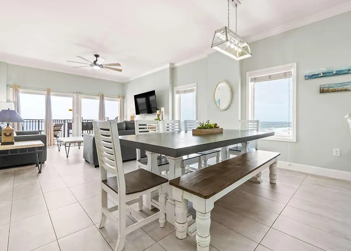 Holiday home Gulf-front With Balcony Overlooking Pool New Furniture & W&d