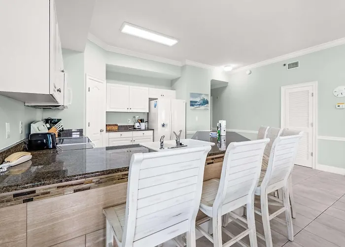 Gulf-front With Balcony Overlooking Pool New Furniture & W&d Holiday home Gulf Shores